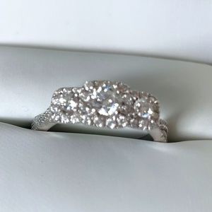 Vera Wang 3 Stone Engagement Ring 14K White Gold